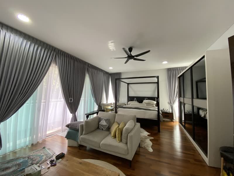 Rumah Teres 3 Tingkat untuk Dijual di Bukit Jelutong (Shah Alam) - Hadura Hashim - PropertyGuru.com.my