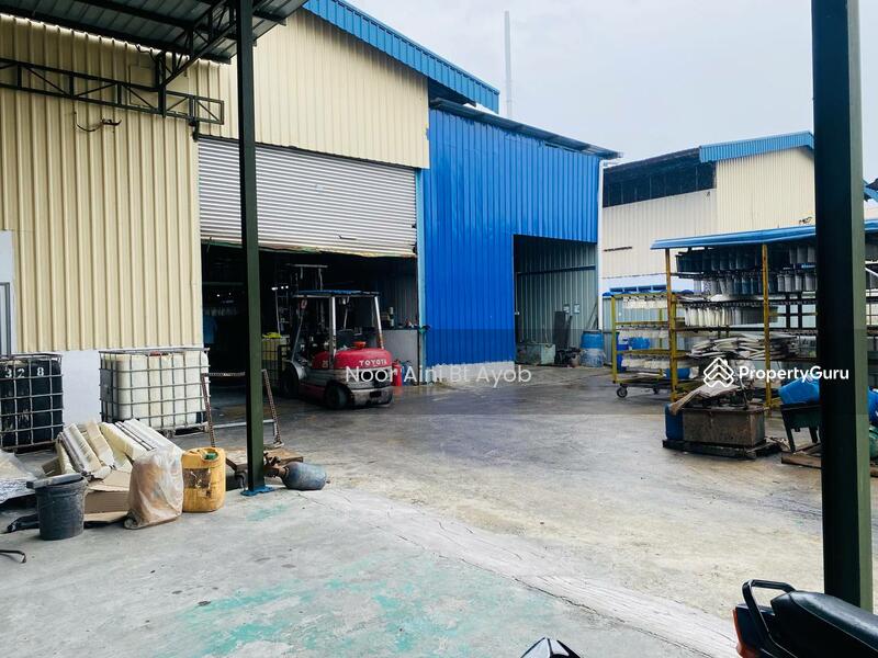 For Sale - 11,200 Sqft Sepang Industrial Park Single Sty Detached Factory