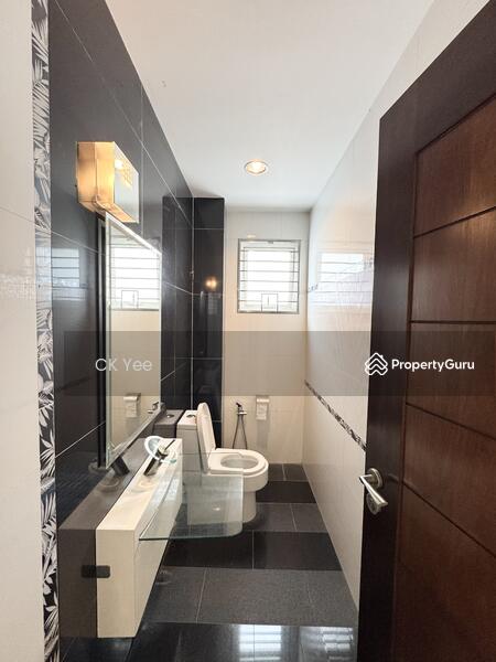 For Sale - Taman Esplanad
