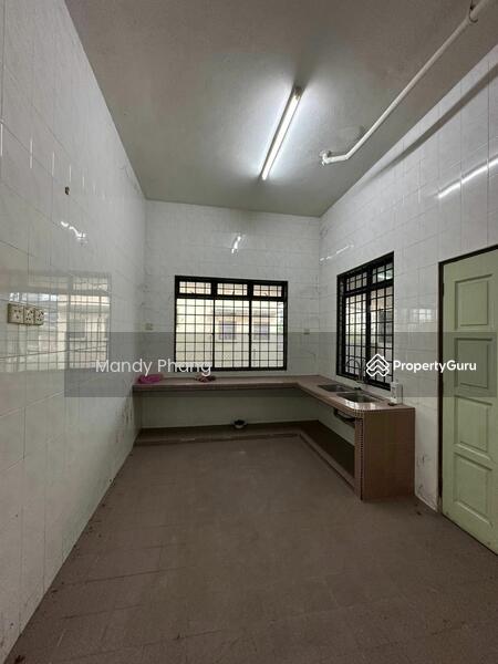 Untuk Disewa - Shop / Office at Silibin