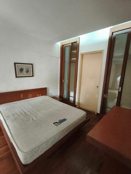 Untuk Dijual - 10 Semantan Suites