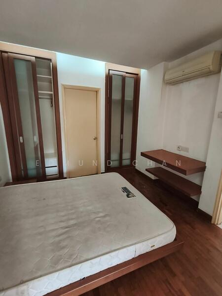 Untuk Dijual - 10 Semantan Suites