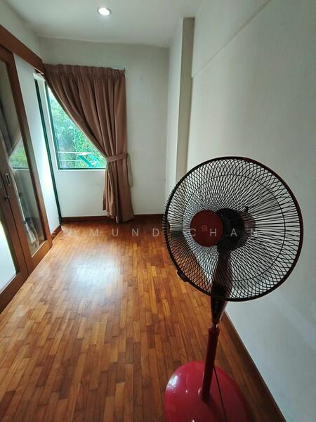 Untuk Dijual - 10 Semantan Suites