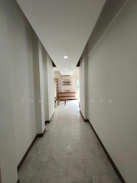 Untuk Dijual - 10 Semantan Suites