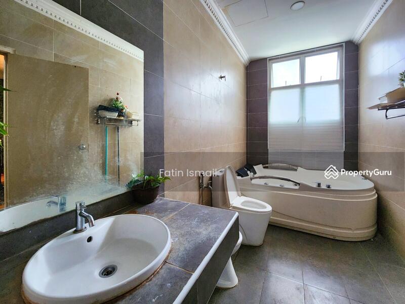 For Rent - Anjung Sari