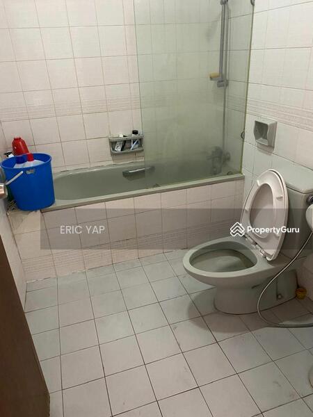 Untuk Disewa - Stulang View