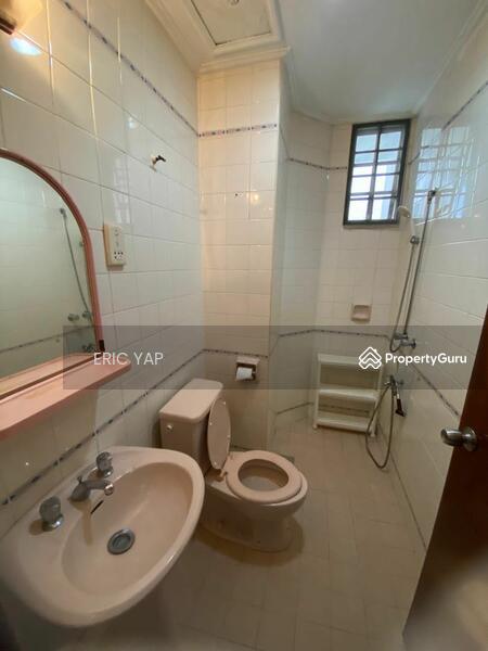 Untuk Disewa - Stulang View