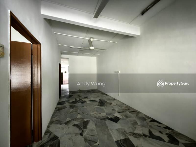 For Sale - Jalan Damai Indah, Taman Damai Indah, Kajang FREEHOLD Terraced House
