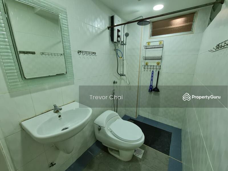 For Rent - Teratai