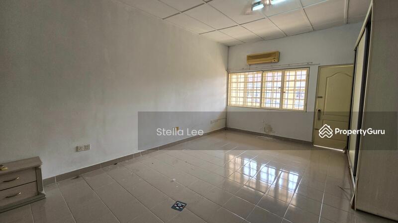 Untuk Disewa - Terraced House at Sungai Long