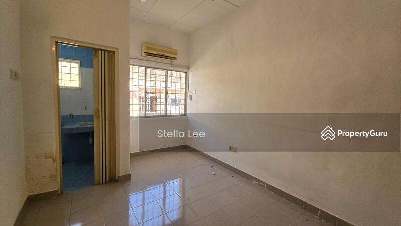 Untuk Disewa - Terraced House at Sungai Long
