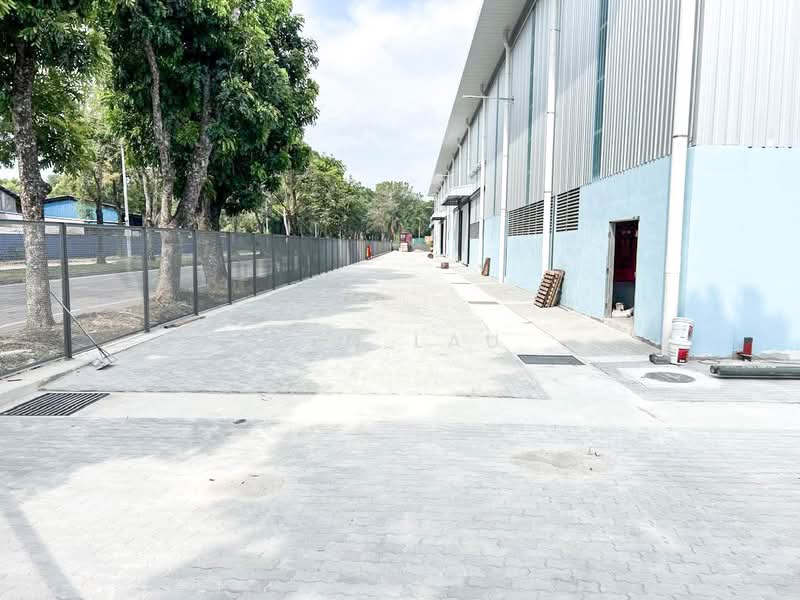 Warehouse for Rent in West Port (Pelabuhan Barat) (Port Klang (Pelabuhan Klang)) - Jen Lau - Exterior - PropertyGuru.com.my