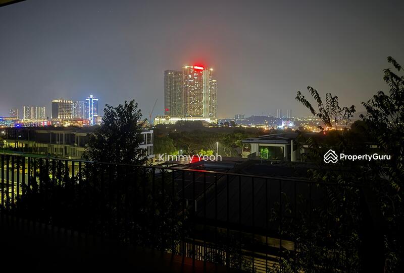 Duta Villa untuk Untuk Dijual - RM 3,880,000, Mac 2026 - Night view from from balcony  - PropertyGuru.com.my