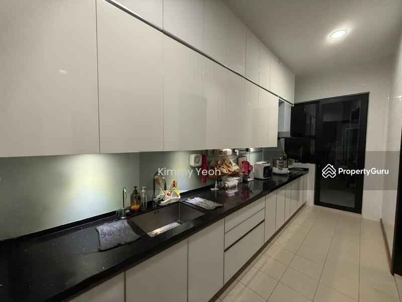 Duta Villa untuk Untuk Dijual - RM 3,880,000, Mac 2026 - Kitchen area  - PropertyGuru.com.my