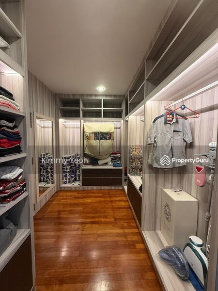 Duta Villa untuk Untuk Dijual - RM 3,880,000, Mac 2026 - Master room wardrobe  - PropertyGuru.com.my