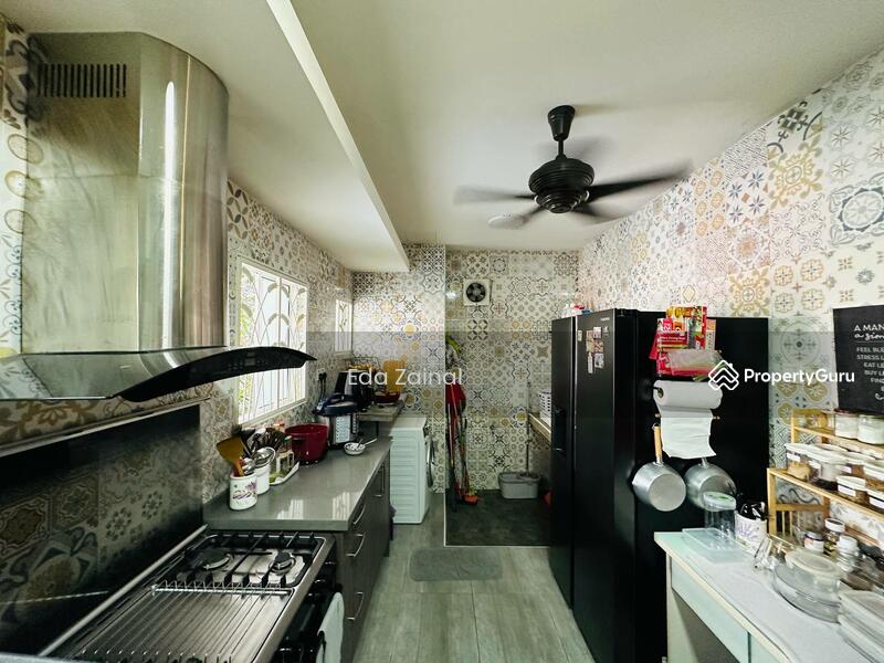 Rumah Teres 3 Tingkat untuk Dijual di Laman Glenmarie (Shah Alam) - Eda Zainal - PropertyGuru.com.my