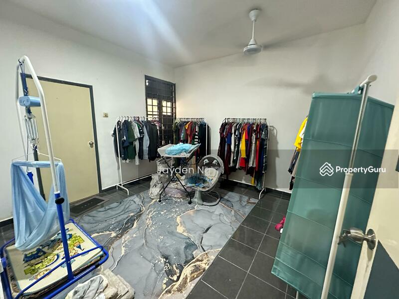 For Sale - Bandar Seri Alam Bandars Seris Alams