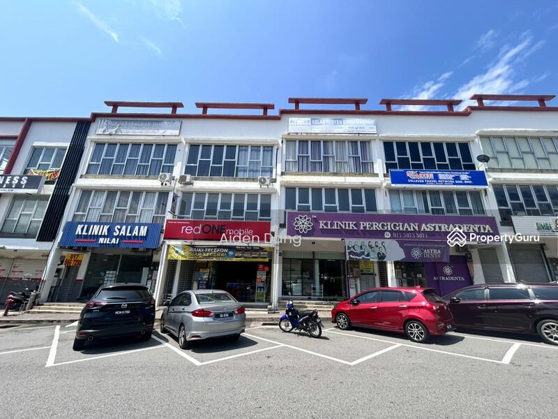 For Sale - 3 Storey Shop Nilai Desa Cempaka