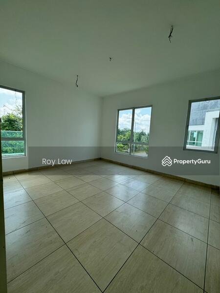 Untuk Dijual - Taman Lukut Legenda