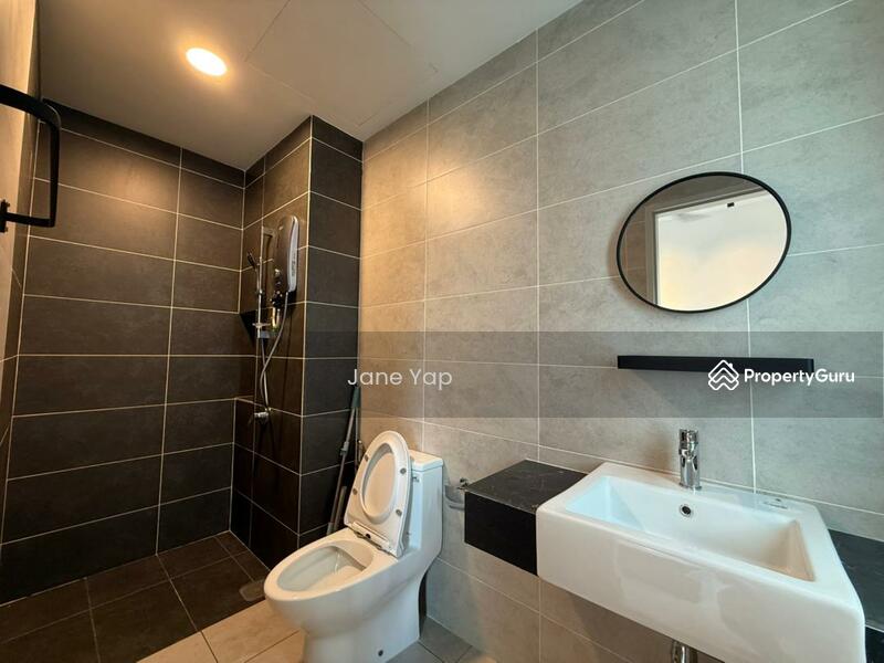 Untuk Disewa - M Oscar