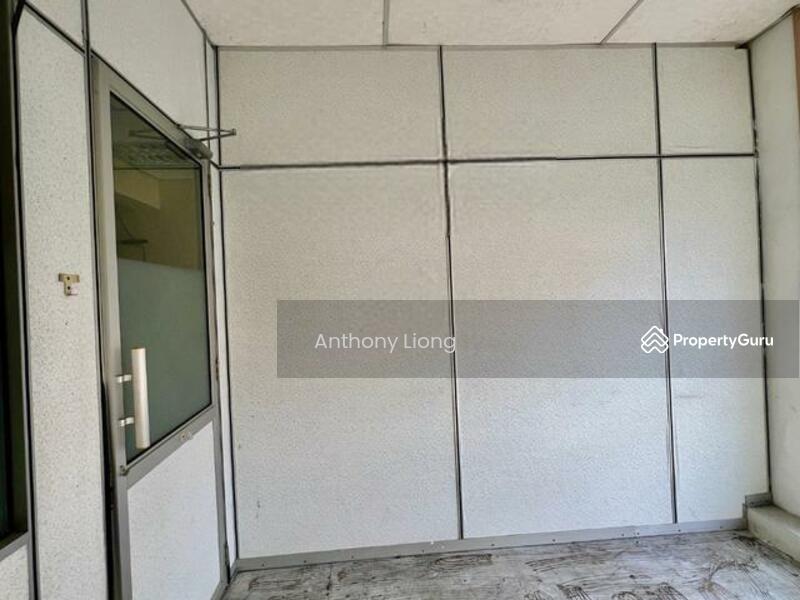 For Rent - 2nd floor shoplot office space at bayan point near bukit jambul