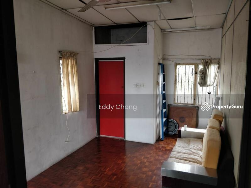 1.5-storey Terraced House for Sale in Ampang Jaya (Ampang) - Eddy Chong - PropertyGuru.com.my