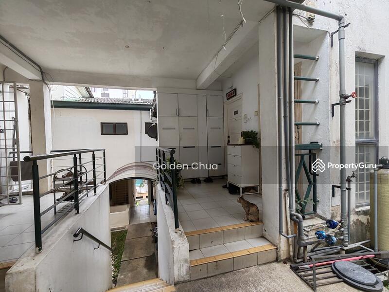 For Rent - Villa Pawana