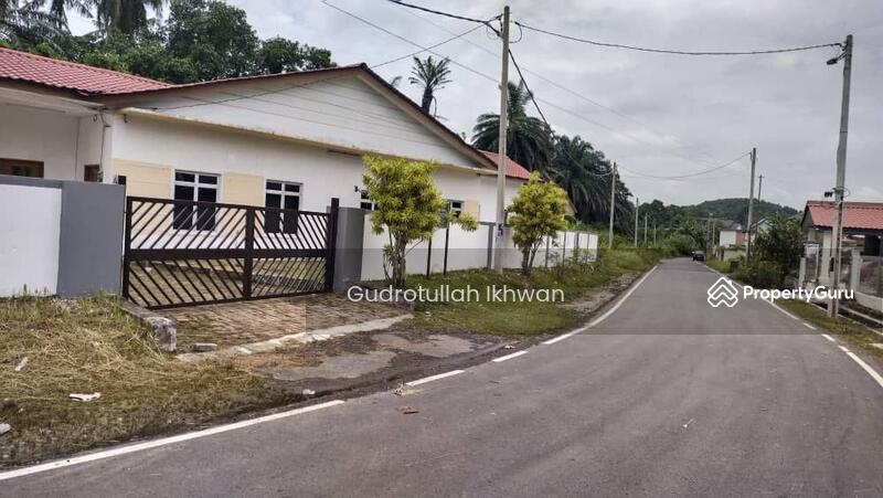 For Rent - Banglo Untuk Disewa - Desa Putra Sg. Merab