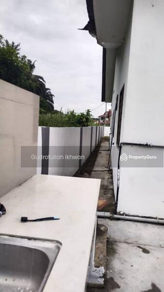 For Rent - Banglo Untuk Disewa - Desa Putra Sg. Merab