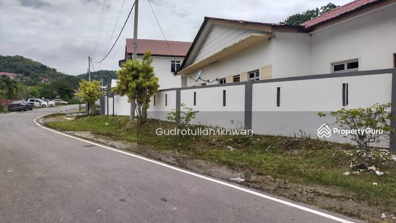 For Rent - Banglo Untuk Disewa - Desa Putra Sg. Merab