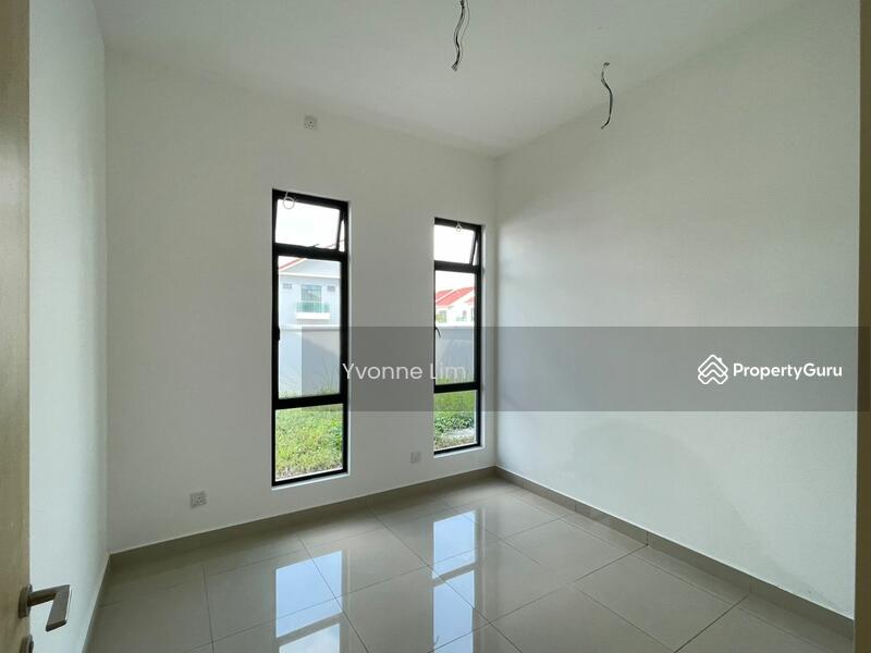 For Sale - AUSTIN MUTIARA