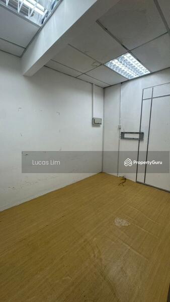 For Rent - Sungai Tiram Office 1400 sf Renovated Near Factory Bayan Lepas