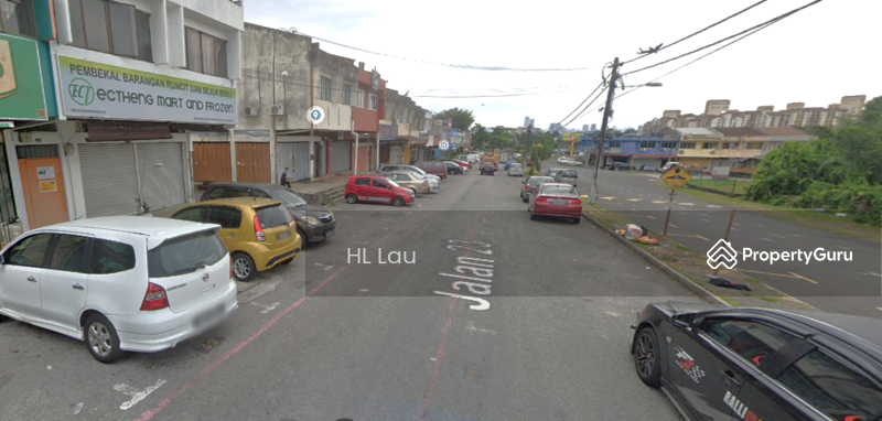 For Rent - Ground Floor Shop 20' x 80' @ Taman Bukit Kuchai along Jalan Puchong
