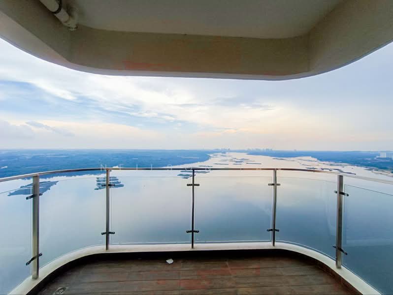 Condominium for Sale at Kings Bay @ Country Garden Danga Bay - Neilson Tan - Balcony - PropertyGuru.com.my