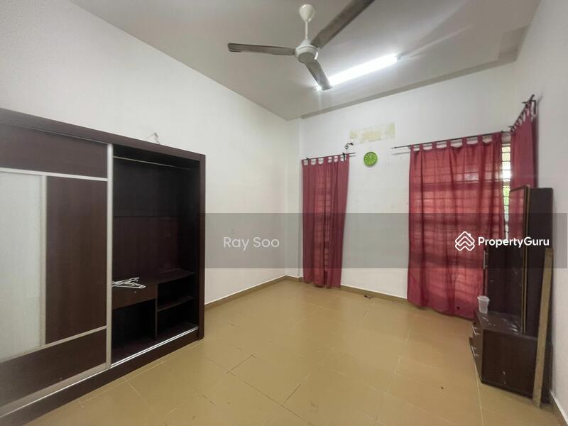 For Sale - 1-storey Terraced House at Seksyen U13
