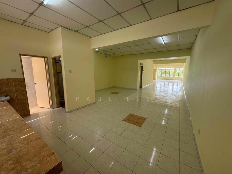 Untuk Disewa - Bukit Puchong 2nd Floor office Newly Refurbished