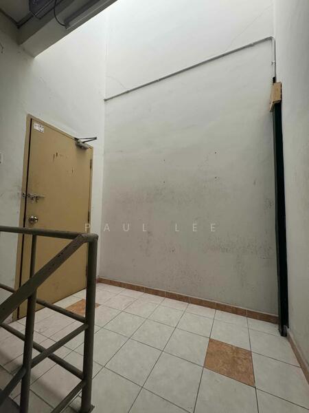 Untuk Disewa - Bukit Puchong 2nd Floor office Newly Refurbished