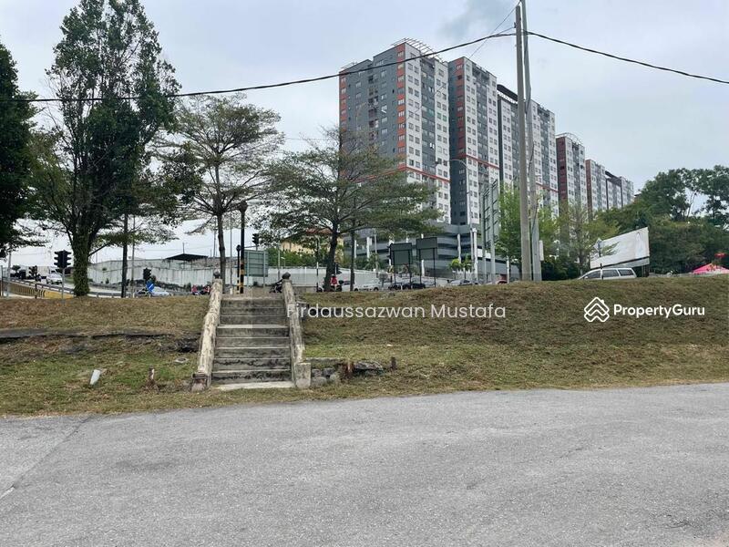 For Sale - Bungalow House Kampung Cheras Baru, KL