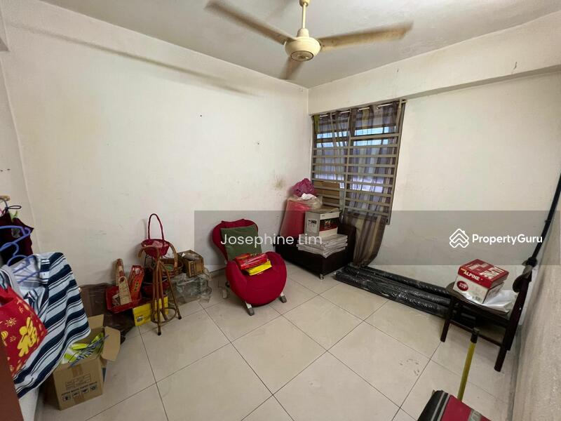 For Sale - Limau Manis
