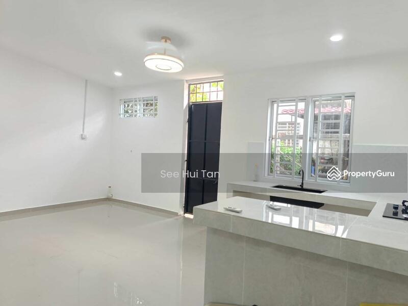 Untuk Dijual - Seri Anggerik 3