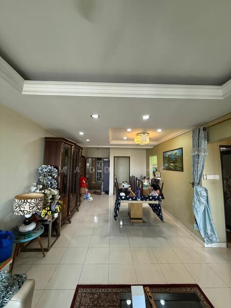 Untuk Disewa - Koi Legian