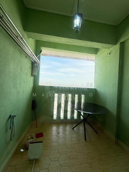 Untuk Disewa - Koi Legian