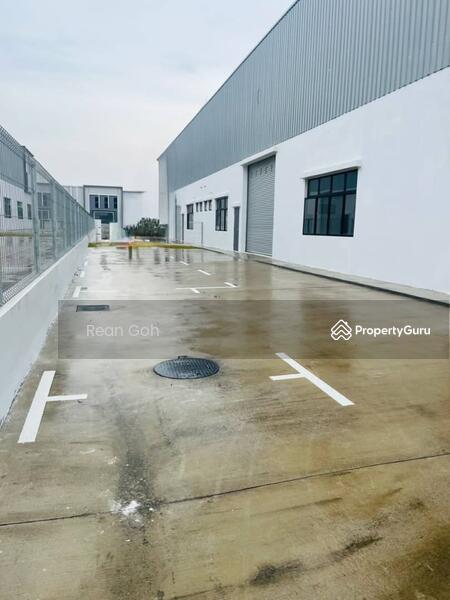 Untuk Disewa - Eco Business Park 1