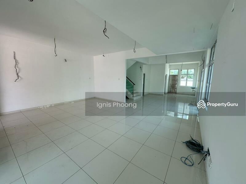 For Sale - Taman Kelisa Emas