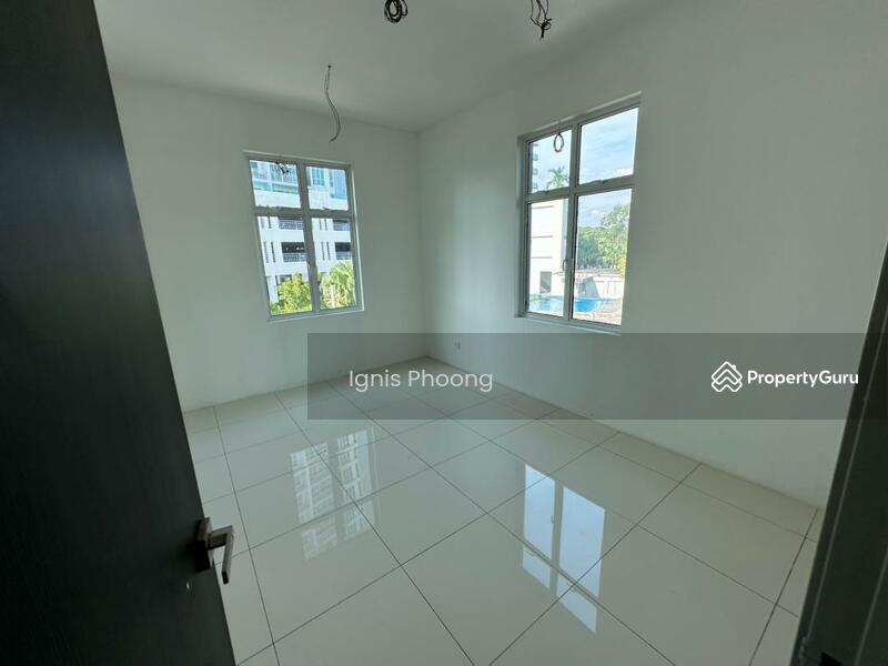 For Sale - Taman Kelisa Emas