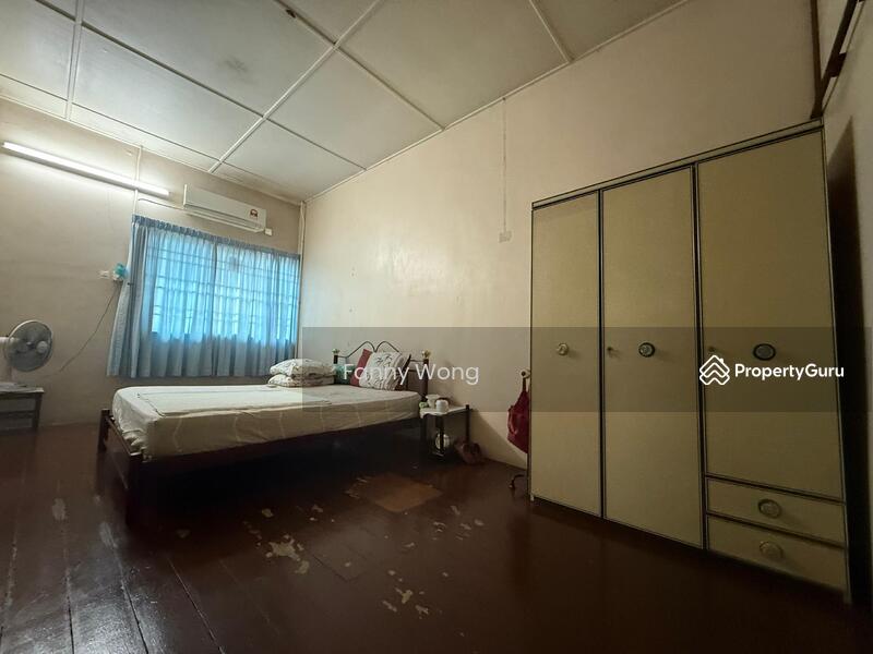 Untuk Dijual - Double storey terrace raja uda Tingkat melur