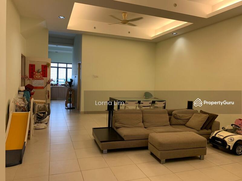 For Sale - Puteri 11