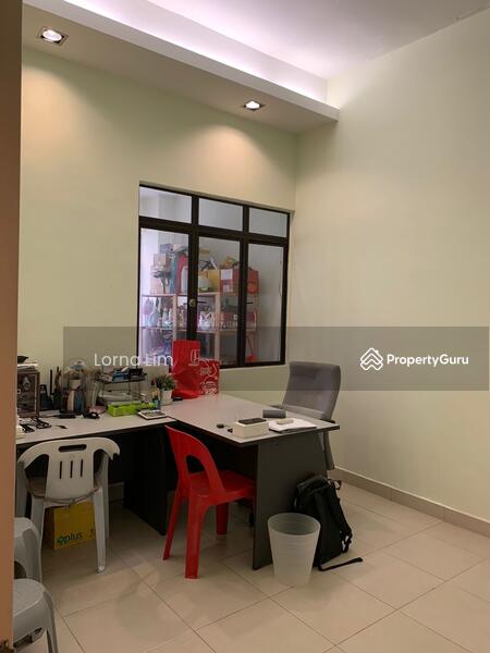 For Sale - Puteri 11