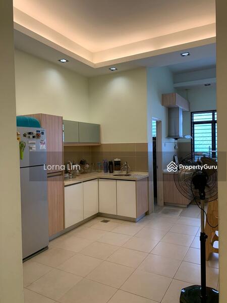 For Sale - Puteri 11
