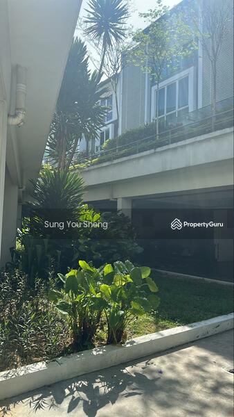 For Sale - Villa Pines